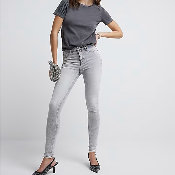 River Island Molly Skinmy Jeans Light Grey Wash UK8 - Picture 2 of 9